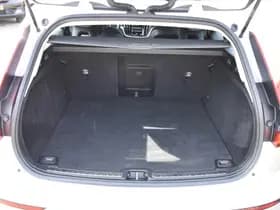 Volvo V60 B3 177PK Automaat Momentum Advantage thumbnail 14