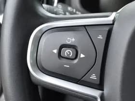 Volvo V60 B3 177PK Automaat Momentum Advantage thumbnail 23