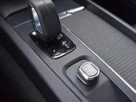 Volvo V60 B3 177PK Automaat Momentum Advantage thumbnail 36