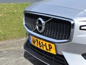 Volvo V60 B3 177PK Automaat Momentum Advantage thumbnail 5