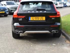 Volvo V60 Cross Country B5 265PK Automaat AWD Pro thumbnail 14