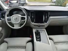 Volvo V60 Cross Country B5 265PK Automaat AWD Pro thumbnail 24