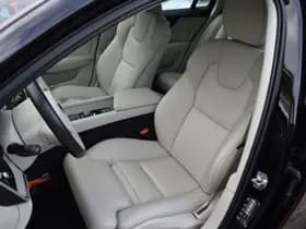 Volvo V60 Cross Country B5 265PK Automaat AWD Pro thumbnail 29