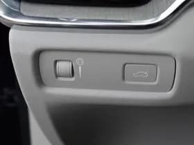 Volvo V60 Cross Country B5 265PK Automaat AWD Pro thumbnail 32