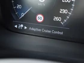 Volvo V60 Cross Country B5 265PK Automaat AWD Pro thumbnail 38