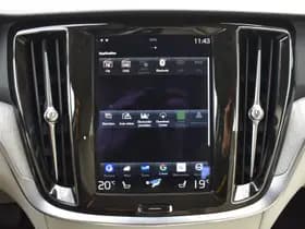 Volvo V60 Cross Country B5 265PK Automaat AWD Pro thumbnail 44