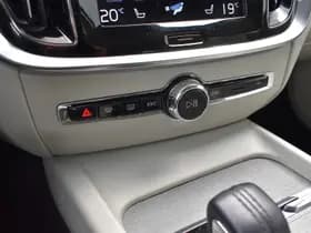 Volvo V60 Cross Country B5 265PK Automaat AWD Pro thumbnail 45