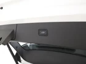 Volvo EX30 Extended Range Plus 69 kWh thumbnail 8