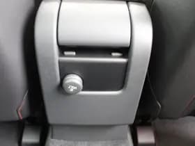 Volvo XC60 T5 Automaat FWD Ocean Race thumbnail 18