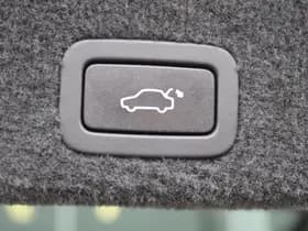 Volvo XC60 T5 Automaat FWD Ocean Race thumbnail 8