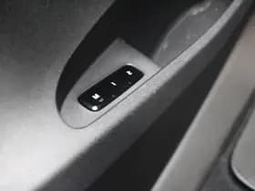 Polestar 2 Standard Range 63kWh thumbnail 17