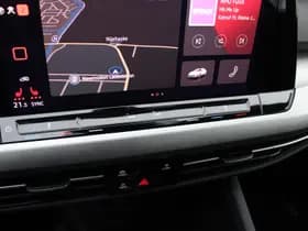 Volkswagen Golf Variant 1.5 eTSI Automaat Life Business thumbnail 28