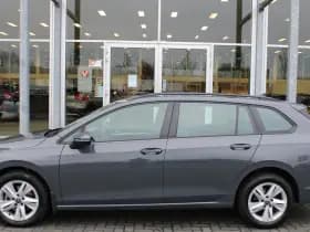 Volkswagen Golf Variant 1.5 eTSI Automaat Life Business thumbnail 32