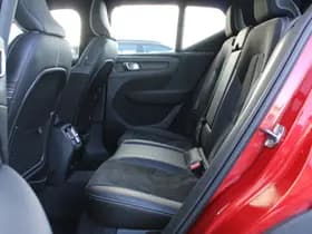 Volvo XC40 Recharge P8 AWD R-Design thumbnail 14