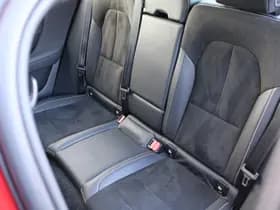 Volvo XC40 Recharge P8 AWD R-Design thumbnail 16