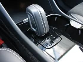 Volvo XC40 Recharge P8 AWD R-Design thumbnail 28