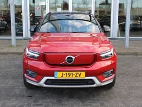 Volvo XC40 Recharge P8 AWD R-Design thumbnail 32
