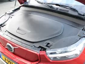 Volvo XC40 Recharge P8 AWD R-Design thumbnail 36