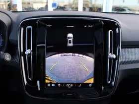 Volvo XC40 Recharge P8 AWD R-Design thumbnail 43