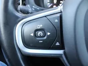 Volvo V60 T4 Automaat Momentum Pro thumbnail 23
