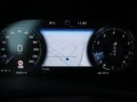 Volvo V60 T4 Automaat Momentum Pro thumbnail 24