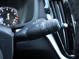 Volvo V60 T4 Automaat Momentum Pro thumbnail 26