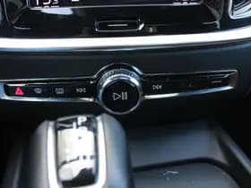 Volvo V60 T4 Automaat Momentum Pro thumbnail 28