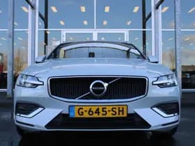 Volvo V60 T4 Automaat Momentum Pro thumbnail 4