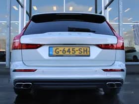 Volvo V60 T4 Automaat Momentum Pro thumbnail 5