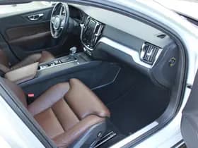 Volvo V60 T4 Automaat Momentum Pro thumbnail 49