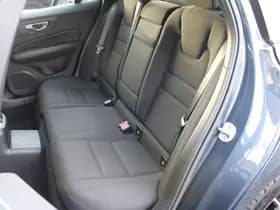 Volvo V60 T6 Plug-in hybrid AWD Essential Bright thumbnail 15