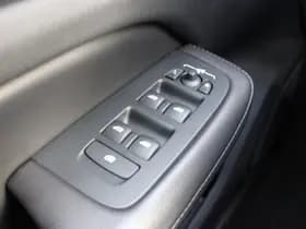 Volvo V60 T6 Plug-in hybrid AWD Essential Bright thumbnail 16