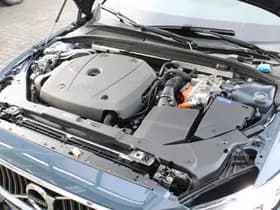 Volvo V60 T6 Plug-in hybrid AWD Essential Bright thumbnail 38