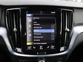 Volvo V60 T6 Plug-in hybrid AWD Essential Bright thumbnail 44