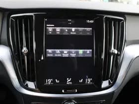 Volvo V60 T6 Plug-in hybrid AWD Essential Bright thumbnail 48