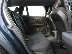 Volvo V60 T6 Plug-in hybrid AWD Essential Bright thumbnail 58