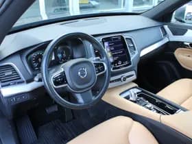 Volvo XC90 T8 Twin Engine AWD Momentum thumbnail 12
