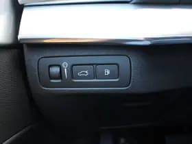 Volvo XC90 T8 Twin Engine AWD Momentum thumbnail 20