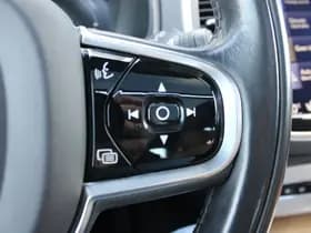 Volvo XC90 T8 Twin Engine AWD Momentum thumbnail 24