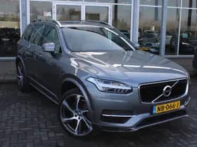 Volvo XC90 T8 Twin Engine AWD Momentum thumbnail 30
