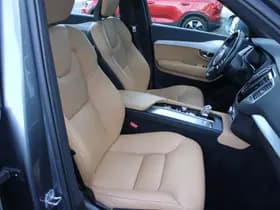 Volvo XC90 T8 Twin Engine AWD Momentum thumbnail 41