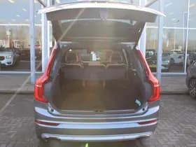 Volvo XC90 T8 Twin Engine AWD Momentum thumbnail 6