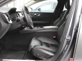 Volvo V60 T6 Recharge AWD R-Design thumbnail 15
