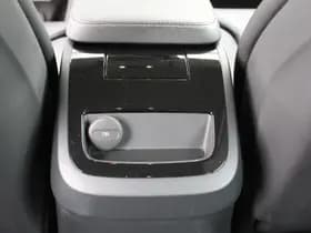 Volvo V60 T6 Recharge AWD R-Design thumbnail 18