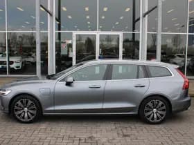 Volvo V60 T6 Recharge AWD R-Design thumbnail 32