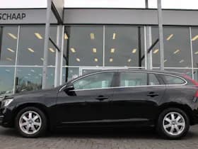 Volvo V60 T3 Momentum thumbnail 2