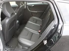 Volvo V60 T3 Momentum thumbnail 16