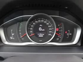 Volvo V60 T3 Momentum thumbnail 21