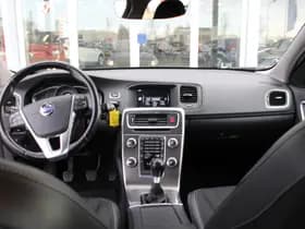 Volvo V60 T3 Momentum thumbnail 39