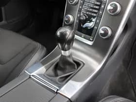 Volvo V60 T3 Momentum thumbnail 42